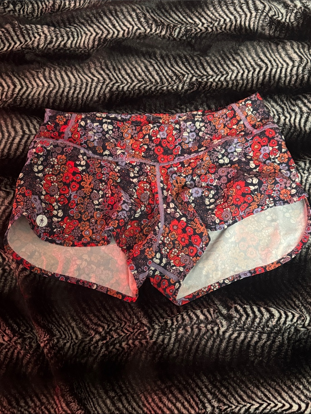 Smartwool Women's Floral Athletic Shorts - Red Multi